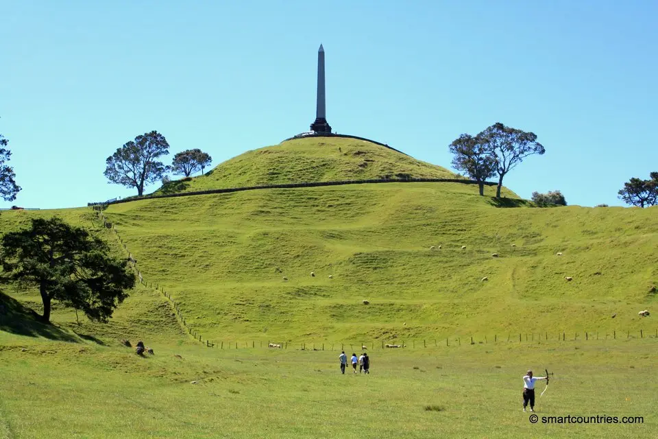 One Tree Hill (Maungakiekie)
