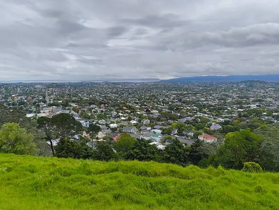 Maungawhau / Mount Eden