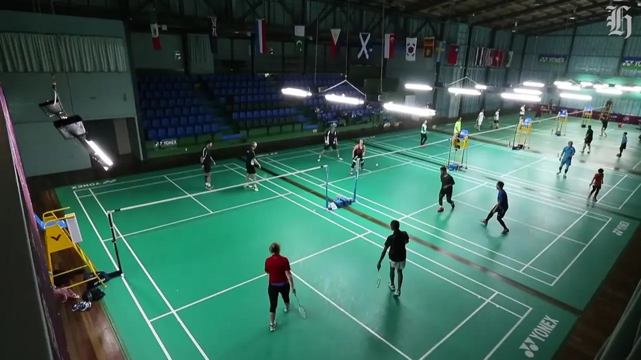 Lloyd Elsmore Park Badminton Hall (LEPBC)