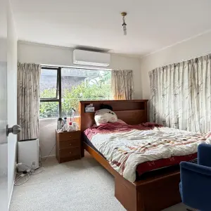 Phòng Ngủ Chính Rộng Rãi, Northcote, Auckland, New Zealand