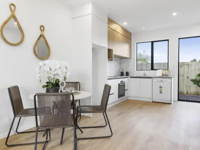 Nhà Brand New Cho Thuê Manurewa, Auckland-  2 phòng ngủ, 1 phòng tắm, 2 phòng vệ sinh