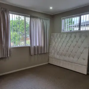 Nhà 3 Phòng Ngủ Cho Thuê Manurewa, Auckland