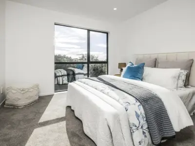 Nhà Brand New Cho Thuê Manurewa, Auckland-  2 phòng ngủ, 1 phòng tắm, 2 phòng vệ sinh