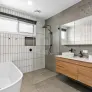 Thêm nhà tắm và toilet vào trong phòng ở